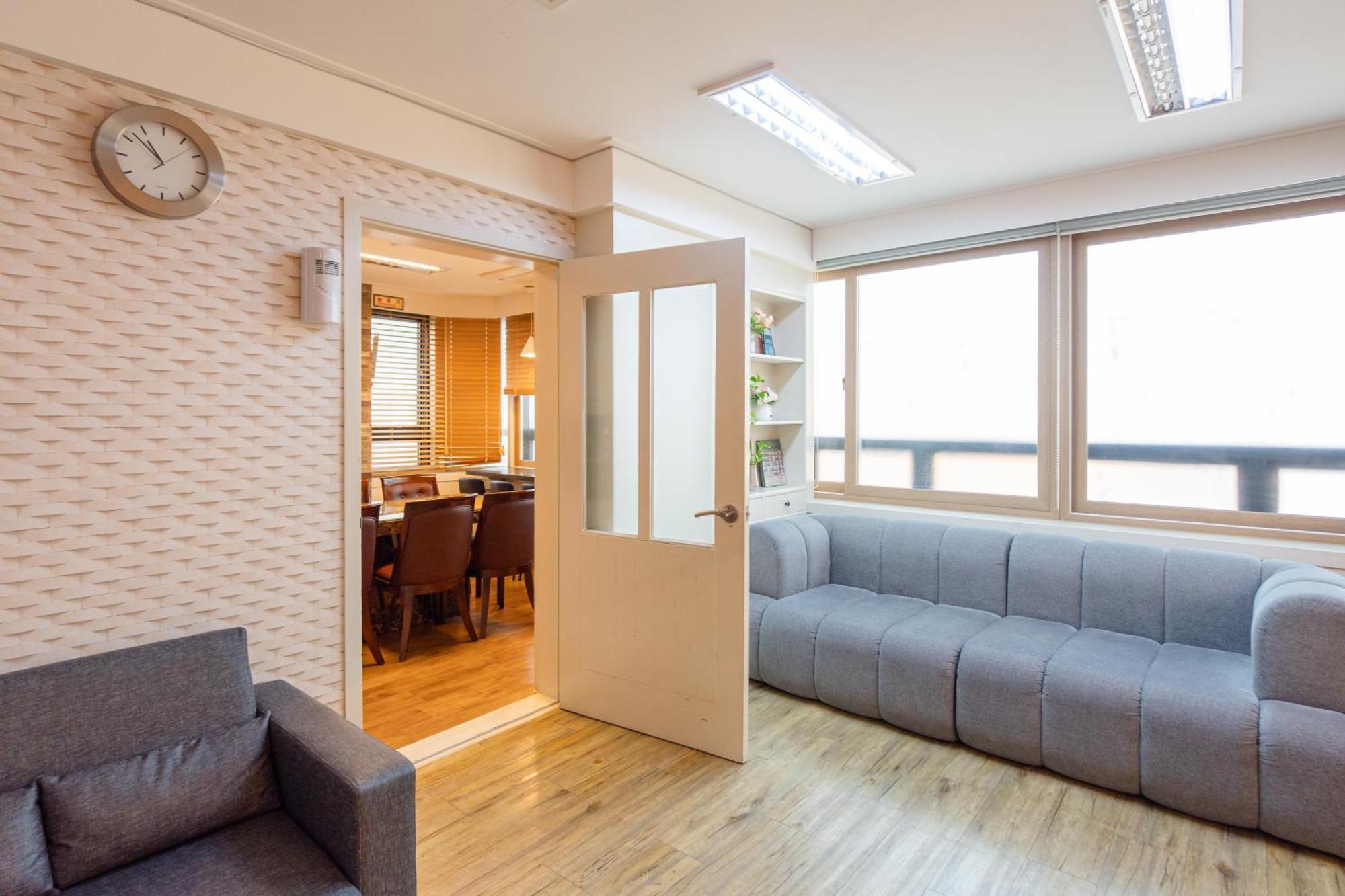 Villa 5br Family House, Near Gangnam, Coex 17min, Private House Seoul