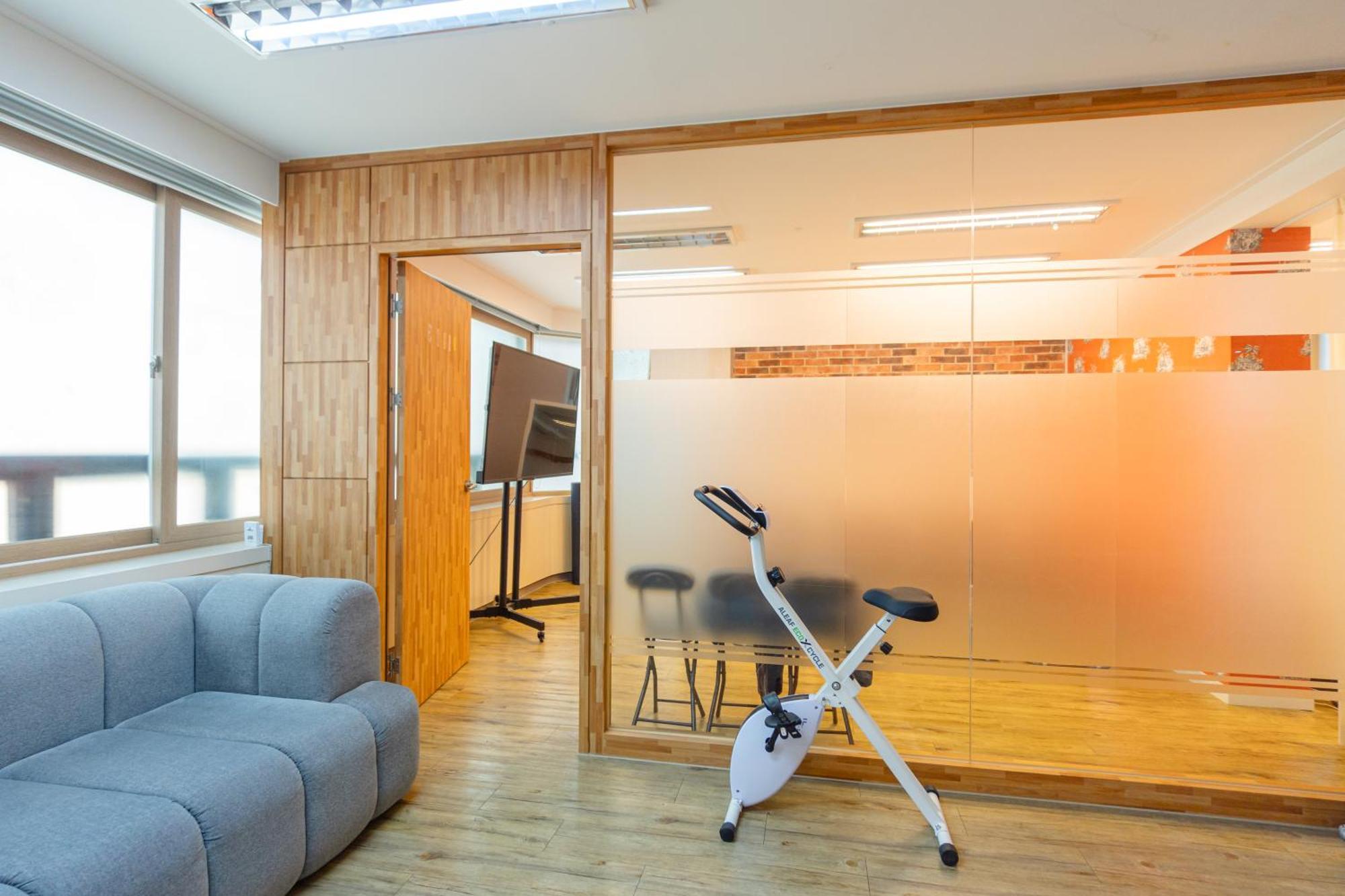 5br Family House, Near Gangnam, Coex 17min, Private House *